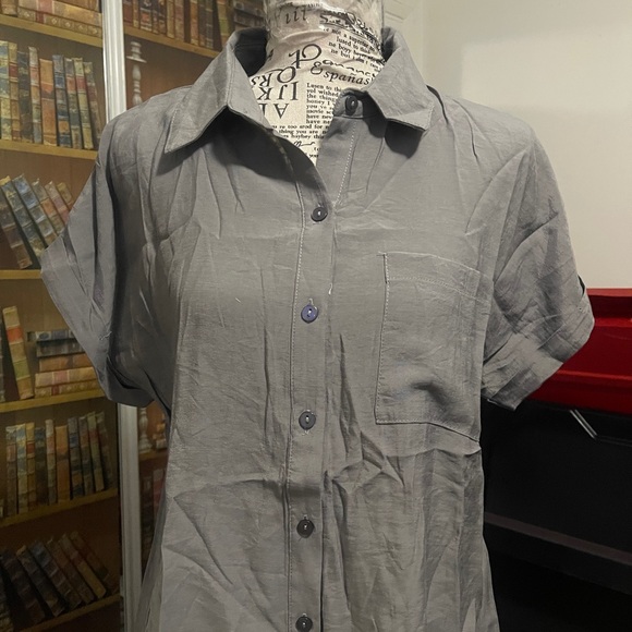 NY Collection Charcoal Button Down Shirt - Picture 2 of 4